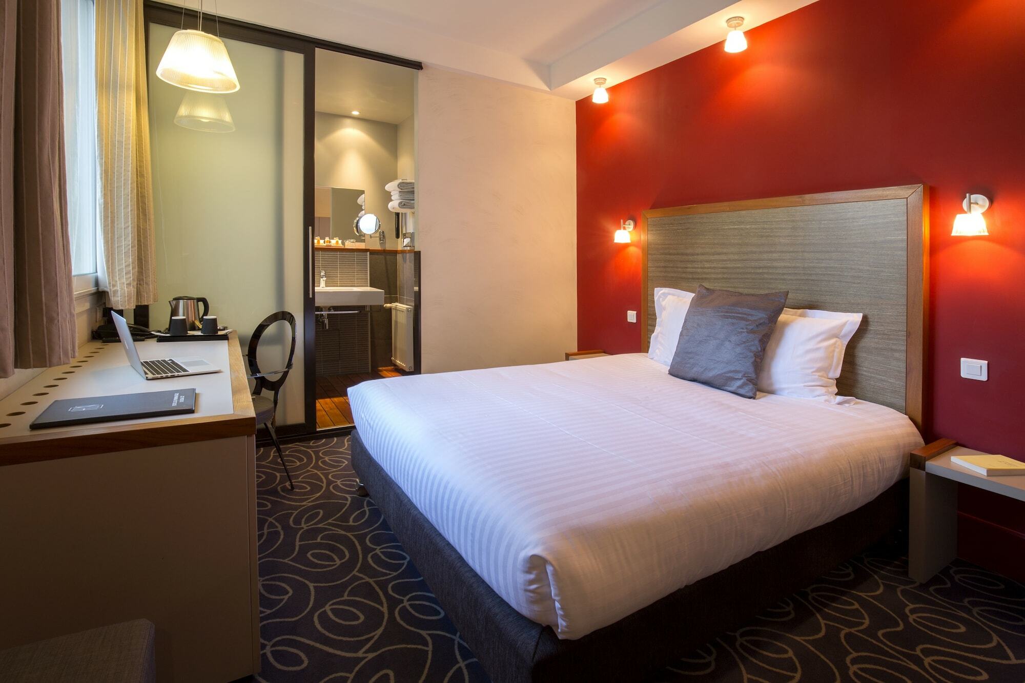 Hotel De Normandie บอร์โด ภายนอก รูปภาพ